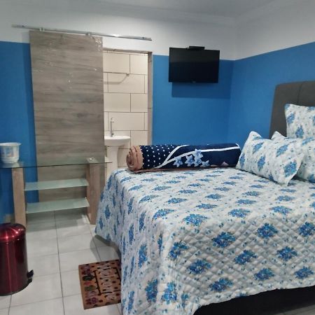 Dante Guest House Alberton Exterior foto